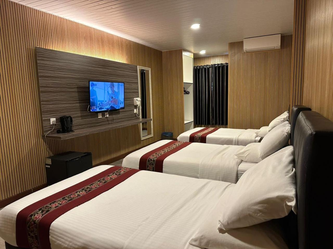 Ss Hotel Seremban Esterno foto